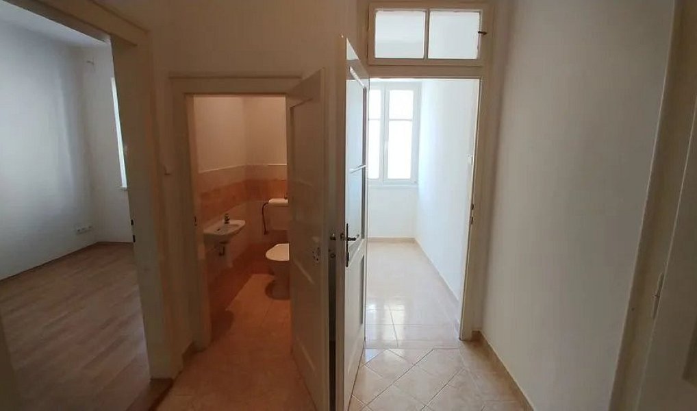 Pronájem bytu 2+kk 45 m², Praha – náhled fotky 5