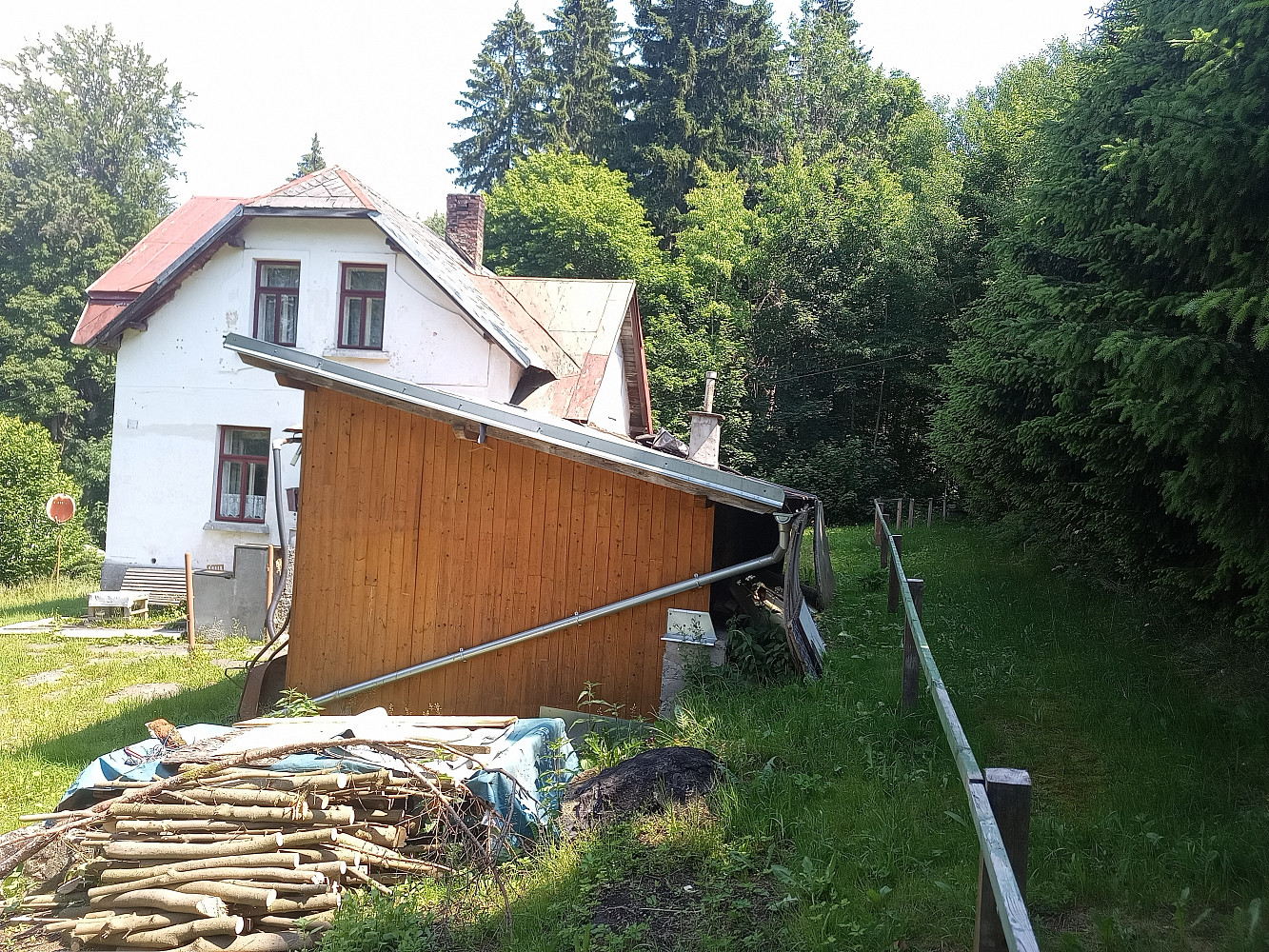 Prodej domu 200 m² s pozemkem 1 072 m² — photo 4