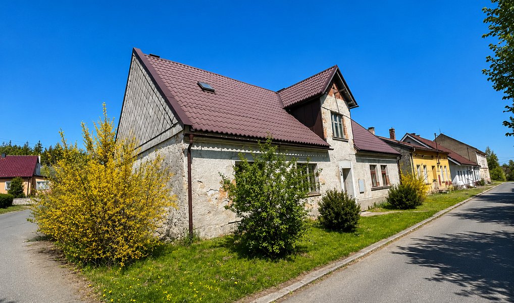 Prodej domu 200 m² s pozemkem 358 m², Velhartice – náhled fotky 15