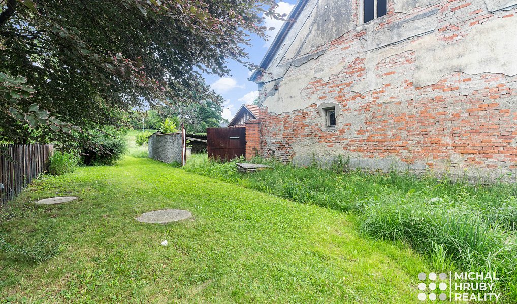 Prodej domu 192 m² s pozemkem 1 472 m², Bělotín – náhled fotky 22