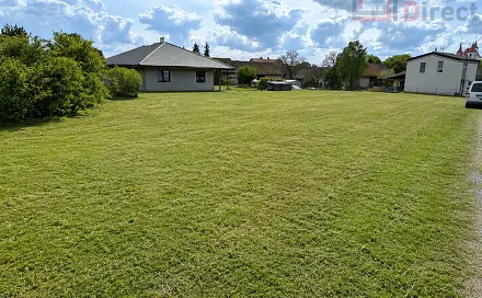 Prodej stavebního pozemku 1 096 m², Dobrovice - Sýčina, okres Mladá Boleslav