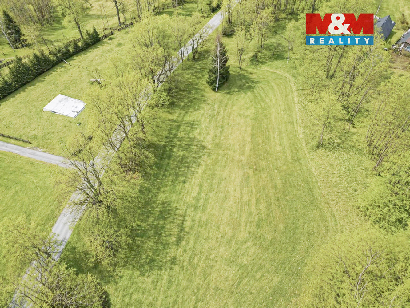 Prodej stavebního pozemku 2 524 m² — photo 4