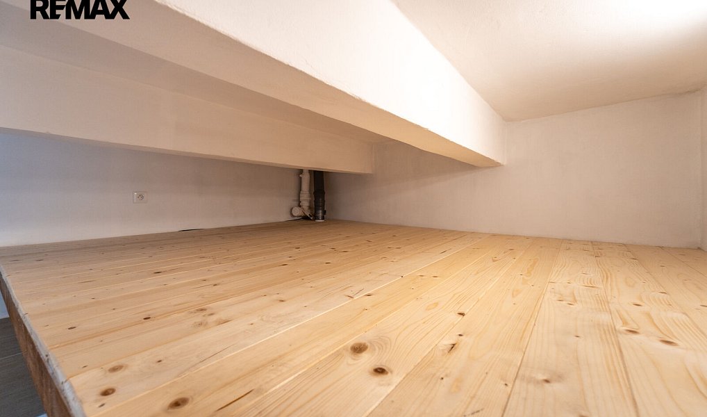 Prodej obchodních prostor 19 m², Praha – náhled fotky 8