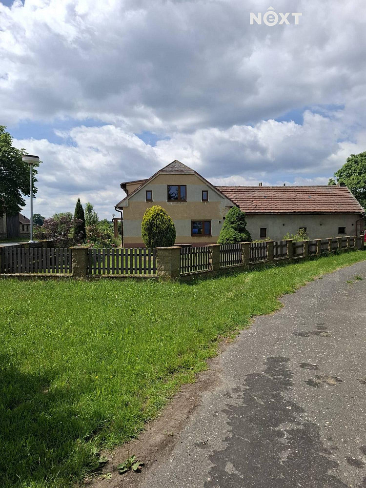 Prodej domu 322 m² s pozemkem 956 m²