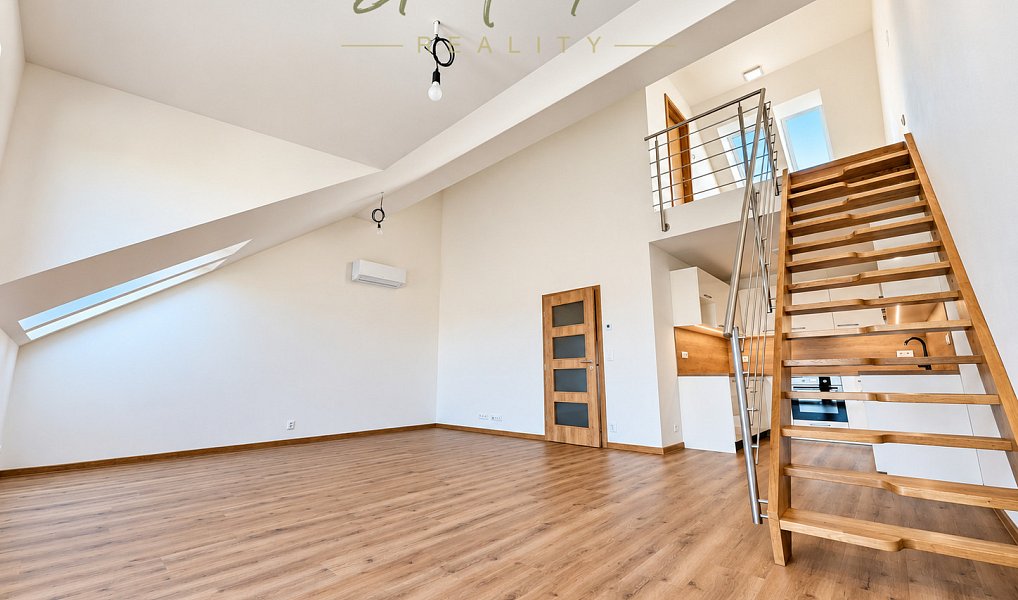 Pronájem bytu 3+kk, 92 m², Hodonín