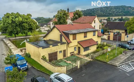Prodej restaurace 416 m², náměstí Kněžny Ludmily, Tetín, okres Beroun
