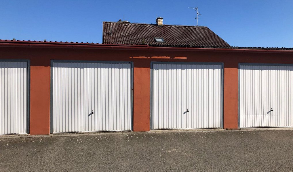 Prostějov, Esperantská, pronájem garáže, Prostějov – fotka 1 z 4