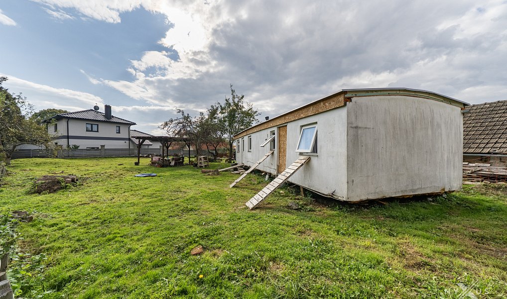 Prodej domu 343 m² s pozemkem 1 145 m², Struhařov – náhled fotky 18