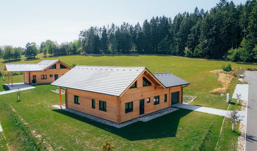 Prodej domu 153 m² s pozemkem 1 087 m², Vacov – náhled fotky 33