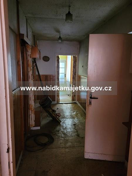 Prodej domu 263 m² s pozemkem 381 m² – fotografie 2
