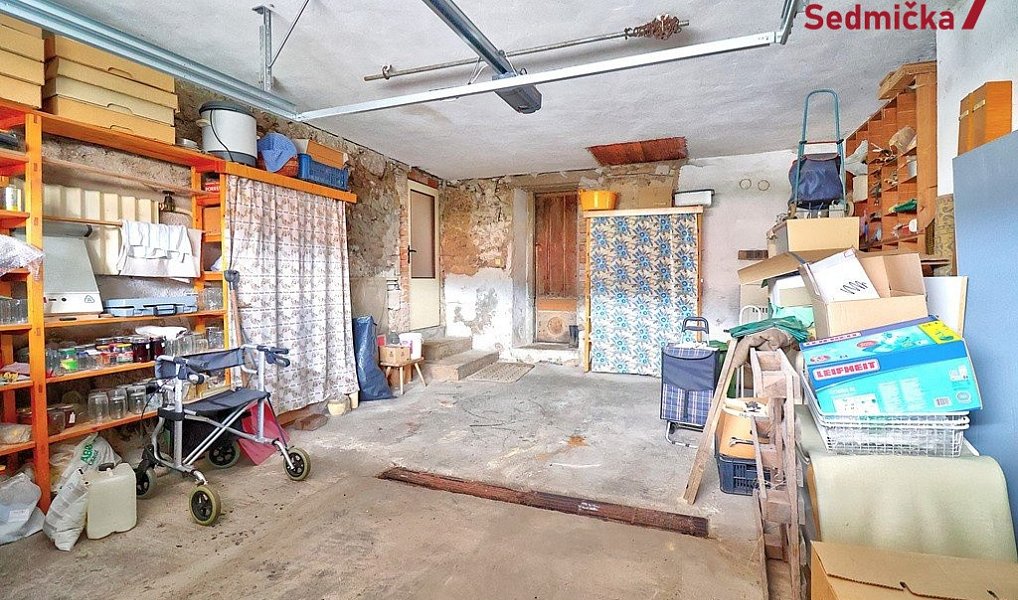 Prodej domu 318 m² s pozemkem 1 300 m², Věcov – náhled fotky 40