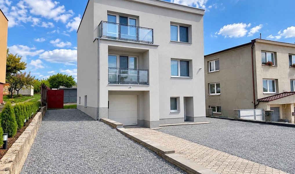Pronájem bytu 2+kk 54 m², Nová Ves – náhled fotky 4
