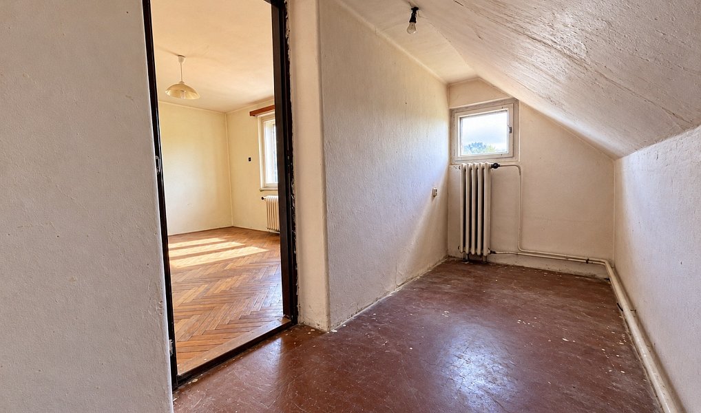 Prodej domu 258 m² s pozemkem 888 m², Pardubice – náhled fotky 13