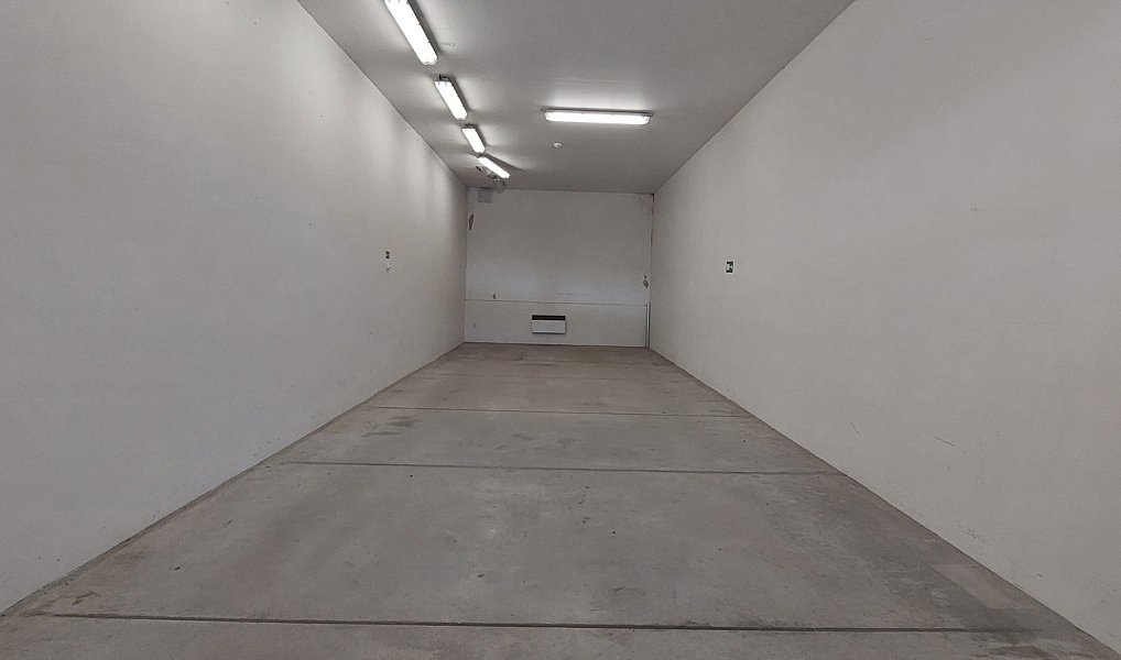 Pronájem skladovacích prostor 130 m², Jičín – náhled fotky 3