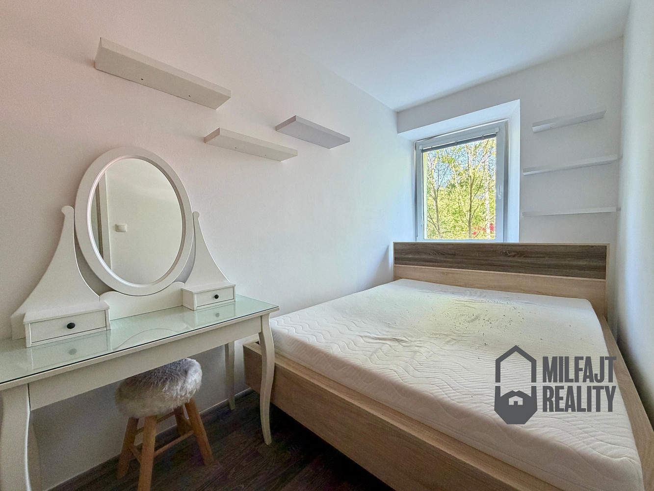 Pronájem bytu 2+1 43 m² – pohled 6