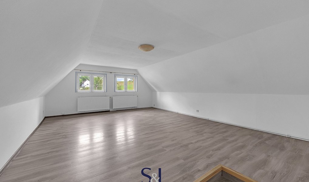 Prodej domu 180 m² s pozemkem 1 497 m², Bulovka – náhled fotky 14