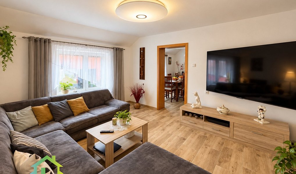 Prodej domu 260 m² s pozemkem 4 314 m², Člunek – náhled fotky 4