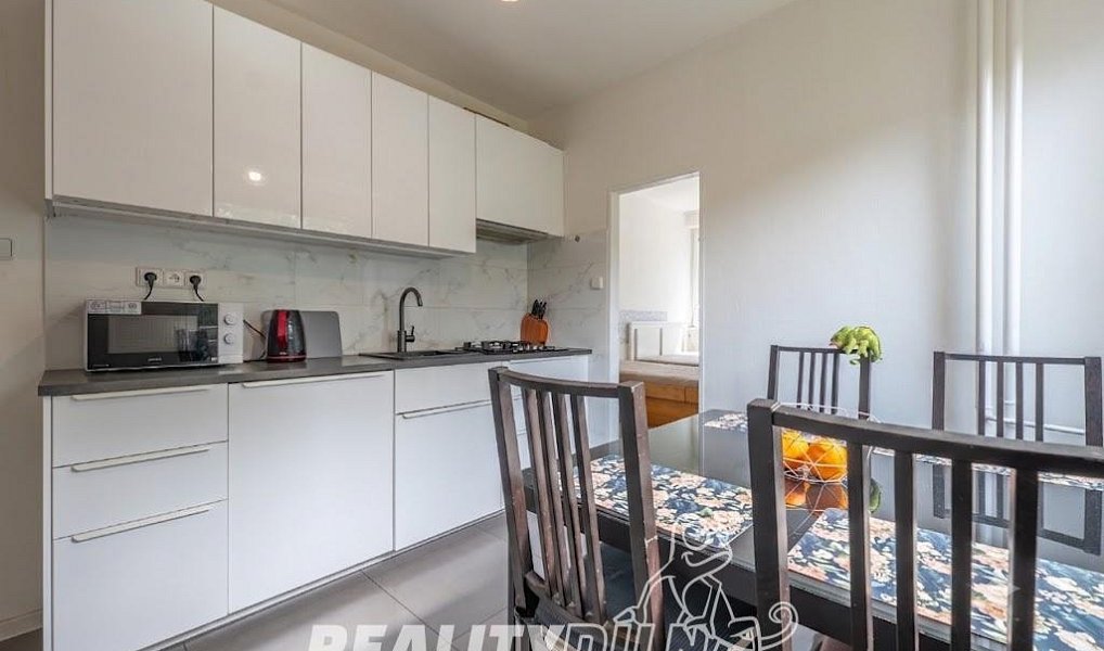 Prodej bytu 3+1 99 m², Praha – náhled fotky 11