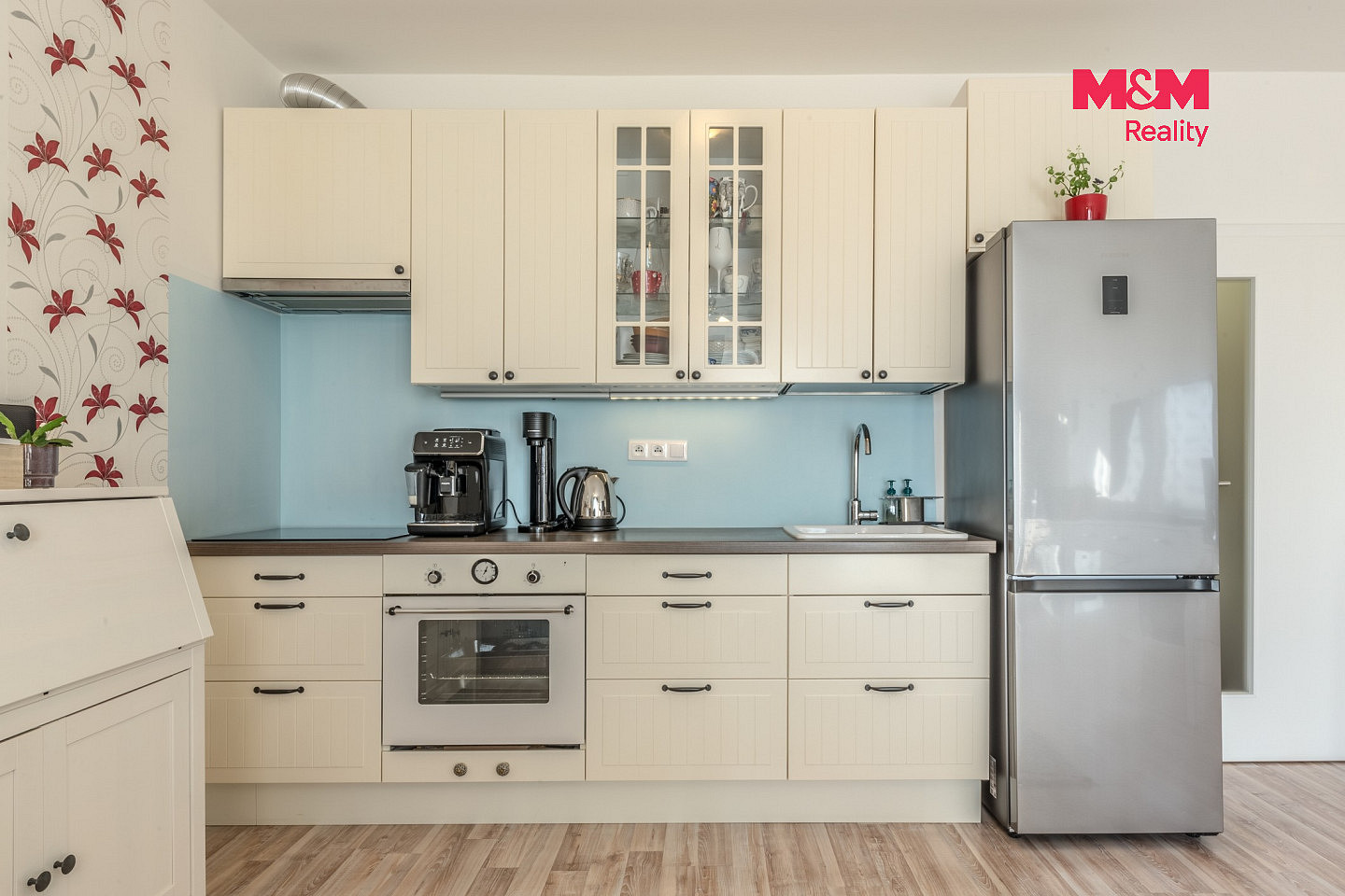 Pronájem bytu 1+kk 37 m² — photo 2