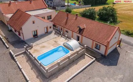 Prodej domu 558 m² s pozemkem 23 788 m², Mělnická, Všetaty - Přívory, okres Mělník
