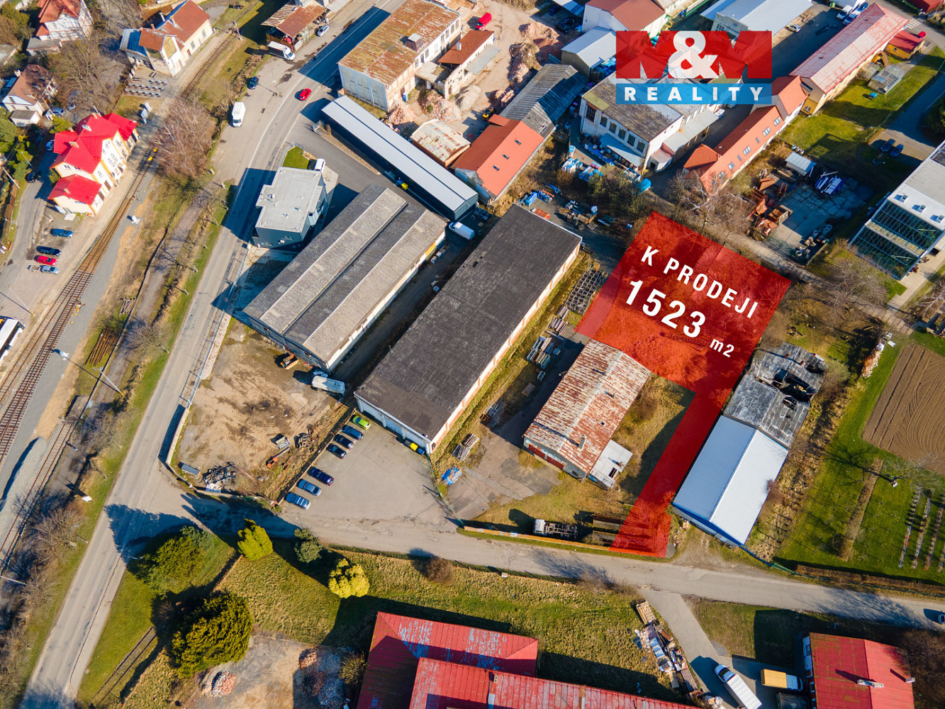 Prodej komerčního pozemku 1 523 m²