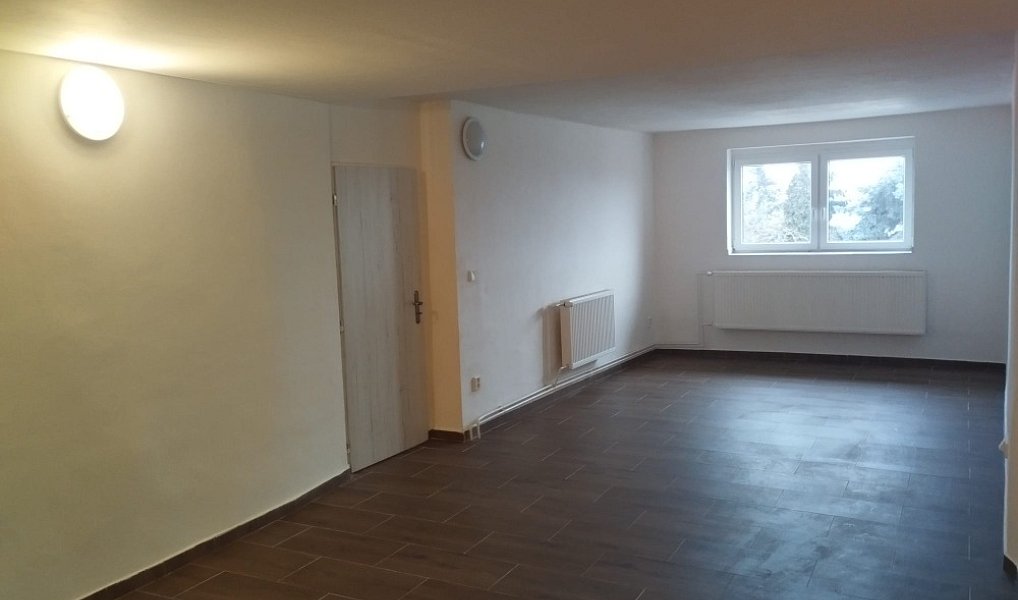 Prodej domu 230 m², Týnec nad Labem – náhled fotky 26
