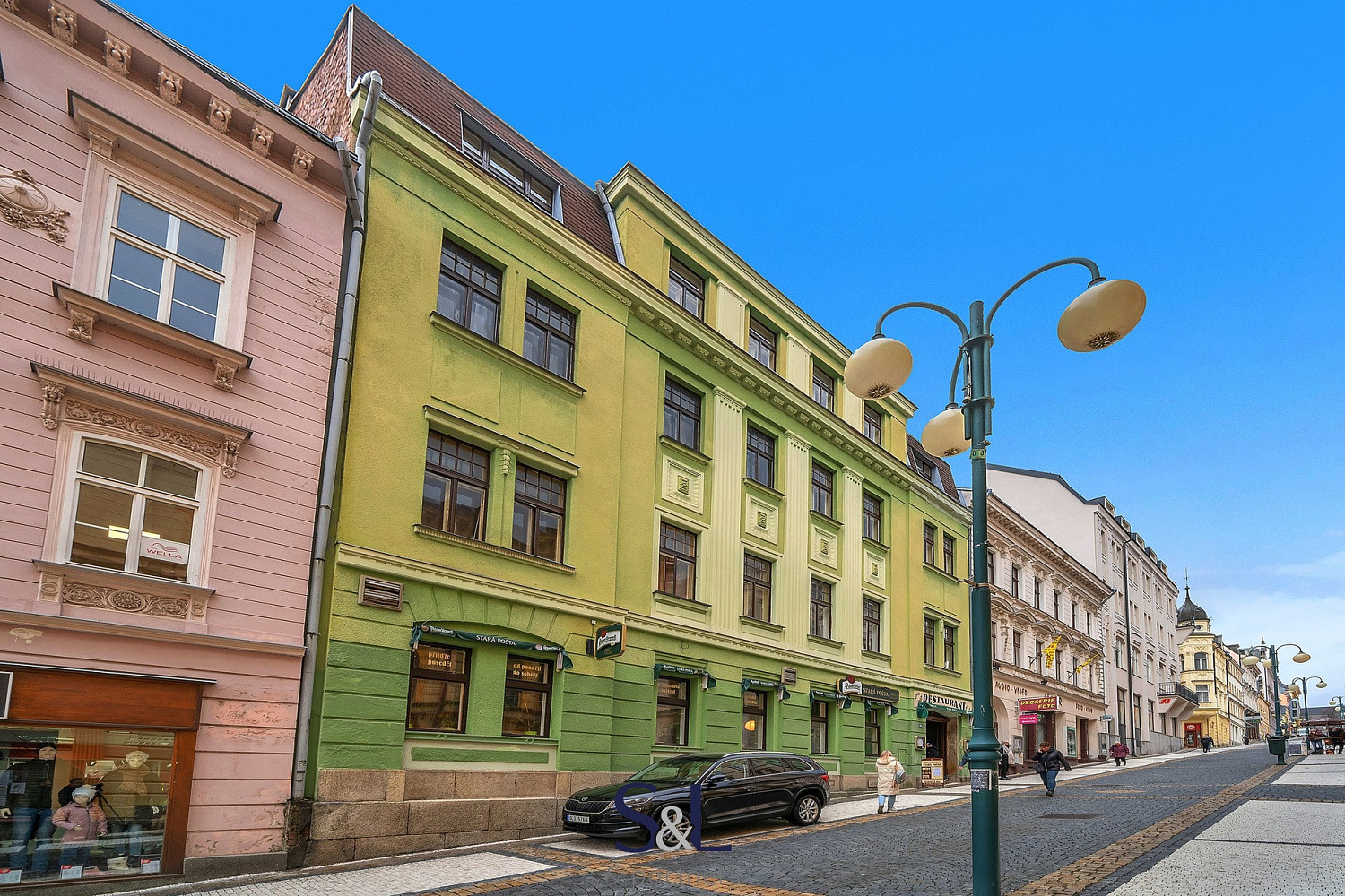 Prodej nájemního domu, činžáku 1 000 m² — photo 3