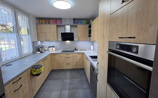 Prodej bytu 3+1 81 m², U Jezu, Žatec, okres Louny