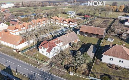Prodej domu 190 m² s pozemkem 4 320 m², Kněžice, okres Nymburk