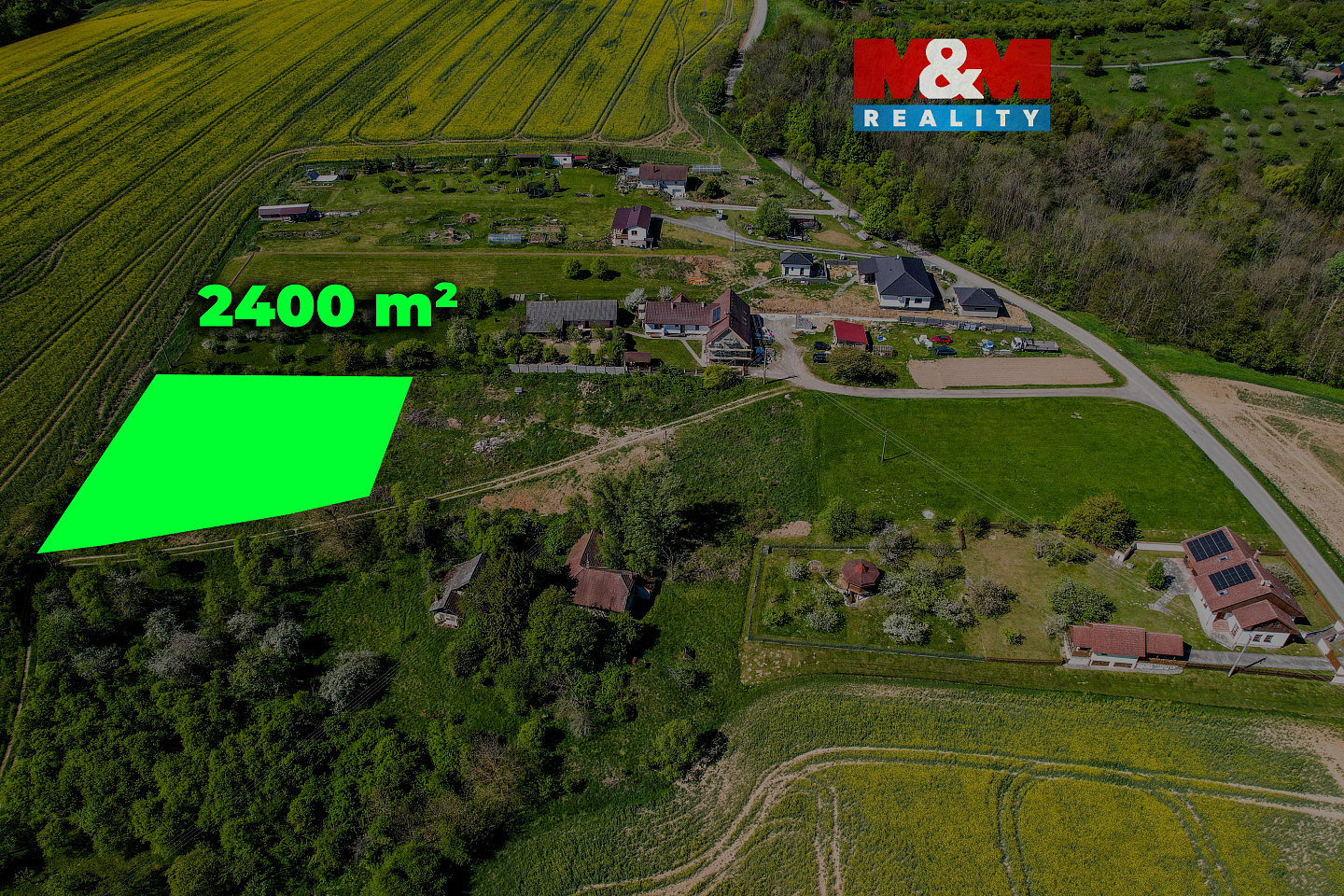 Prodej stavebního pozemku 2 400 m²