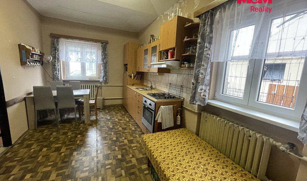 Prodej domu 140 m² s pozemkem 220 m², Brňany – náhled fotky 5