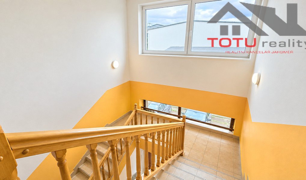 Prodej obchodních prostor 1 058 m², Kostelec nad Orlicí – náhled fotky 9