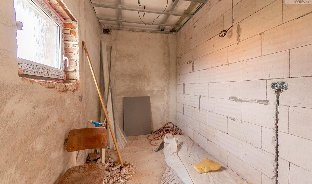 Prodej domu 126 m² s pozemkem 873 m², Teplice – náhled fotky 9