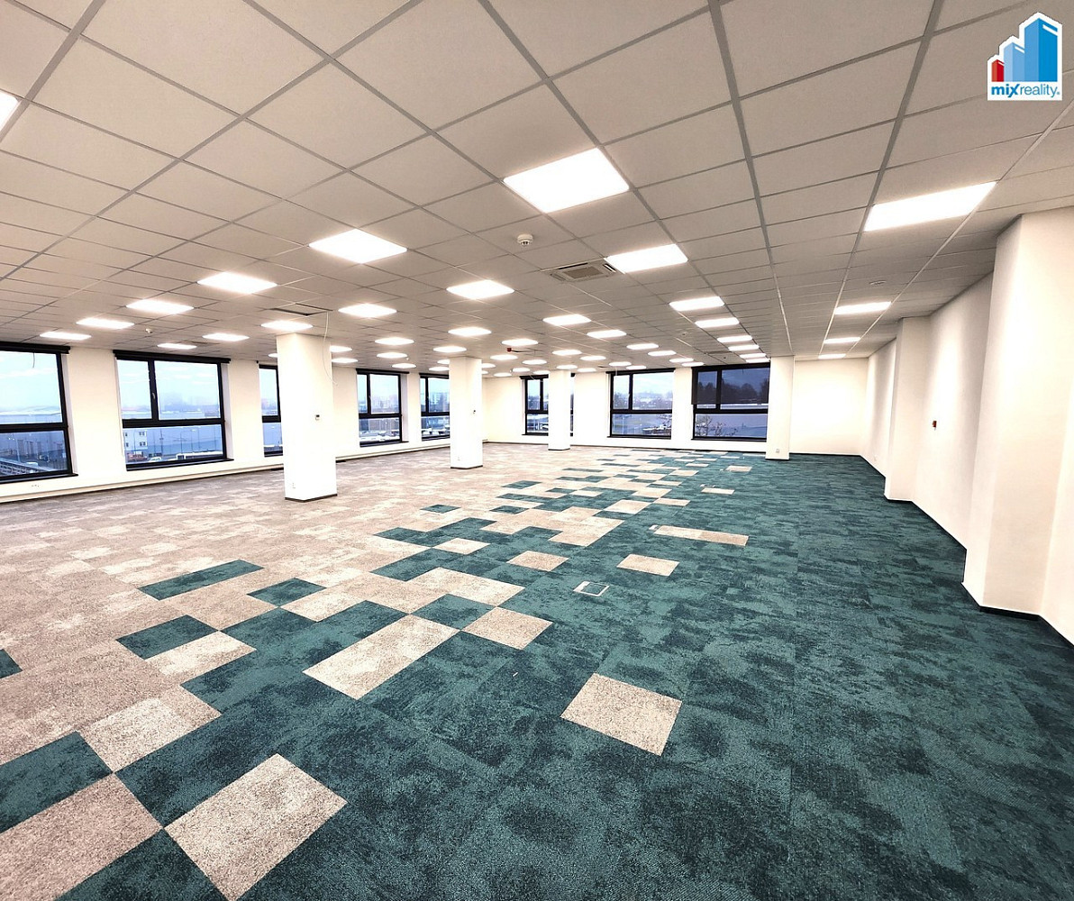 Pronájem kanceláře 1 849 m²