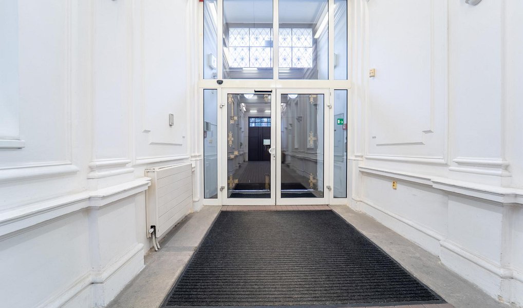 Pronájem obchodních prostor 92 m², Kolín – náhled fotky 12
