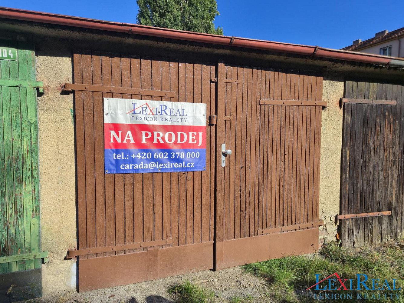 Prodej garáže 18 m2, v garážovém komplexu, Lužanská ulice, Praha 19, Kbely