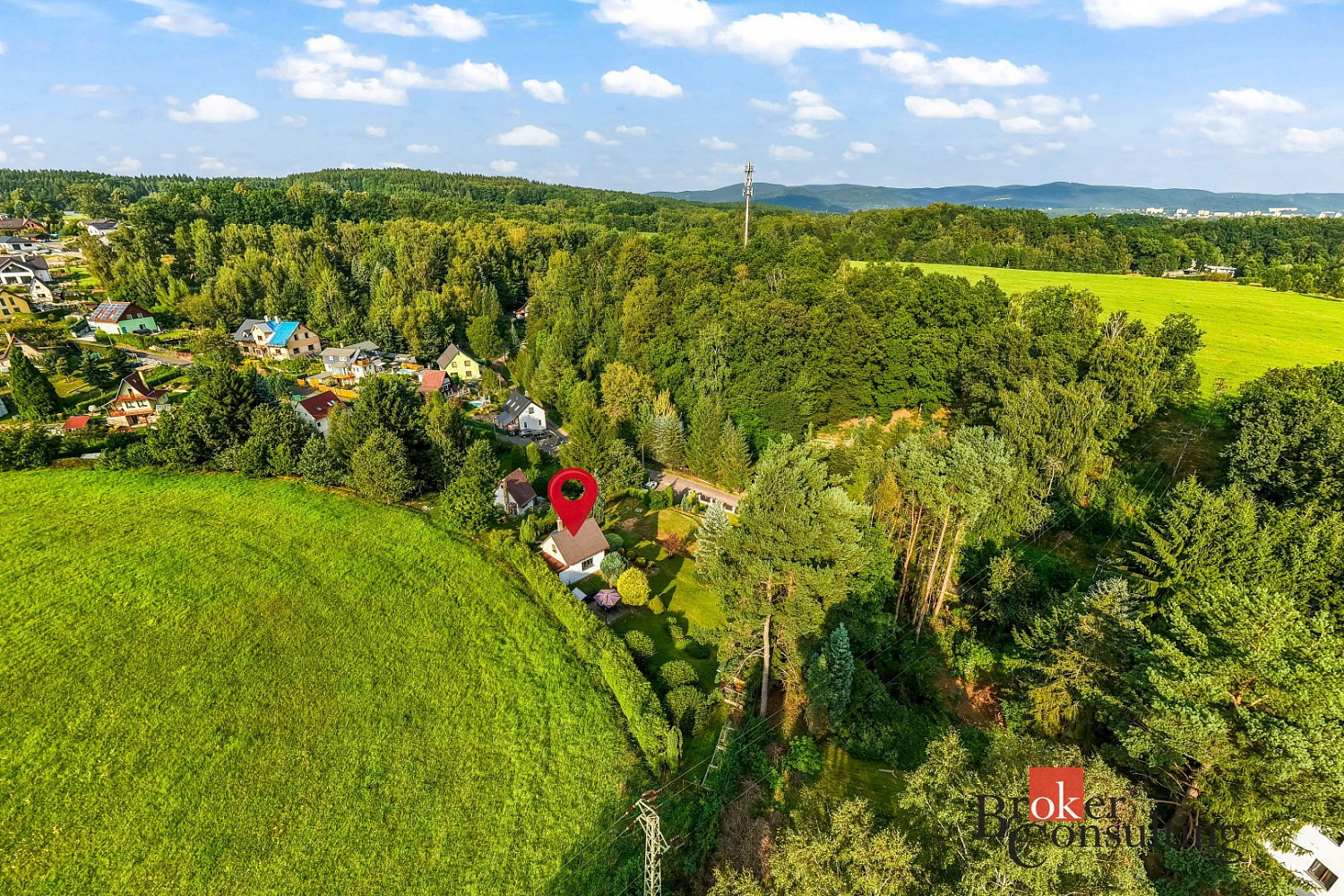 Prodej stavebního pozemku 1 470 m² – další