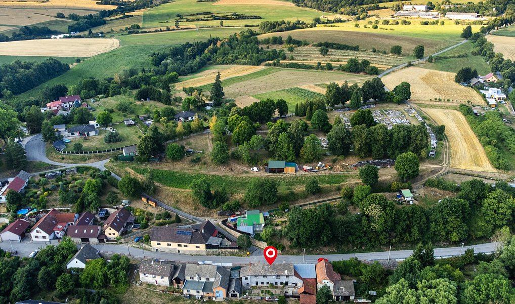 Prodej domu 240 m² s pozemkem 407 m², Kamenice – náhled fotky 15