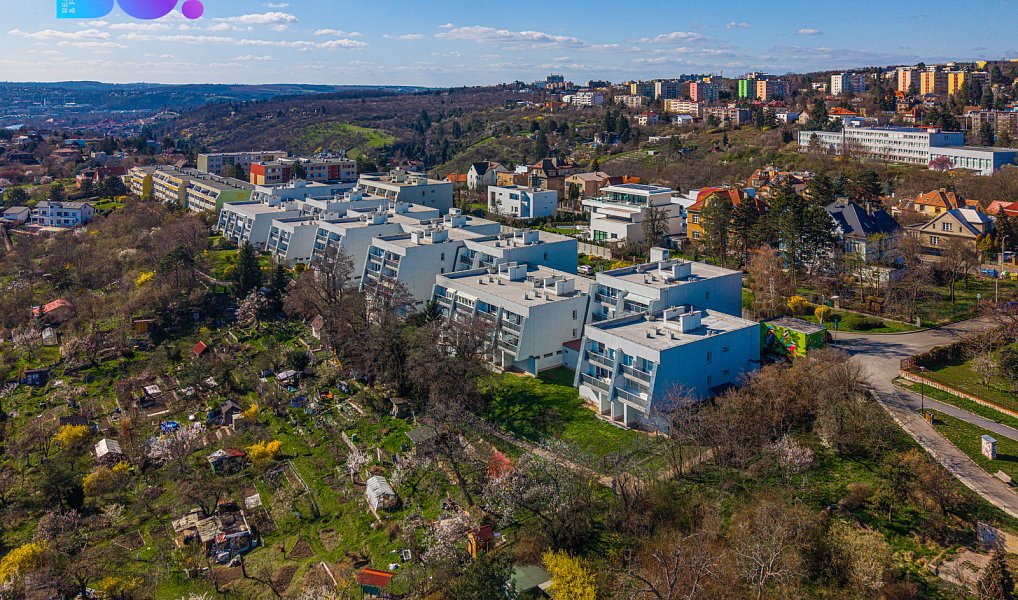 Prodej bytu 4+1 123 m², Praha – náhled fotky 2