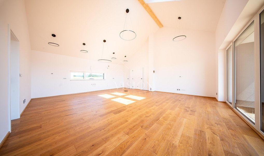 Prodej domu 147 m² s pozemkem 1 304 m², Týnec nad Sázavou – náhled fotky 5