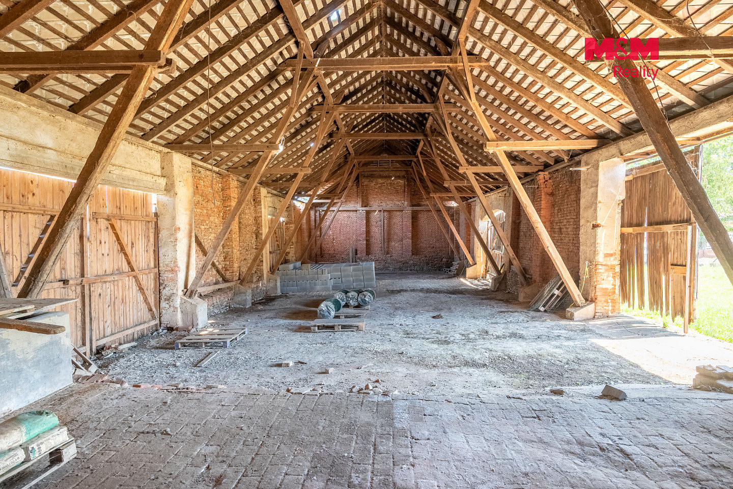Prodej domu 163 m² s pozemkem 8 913 m² — photo 3