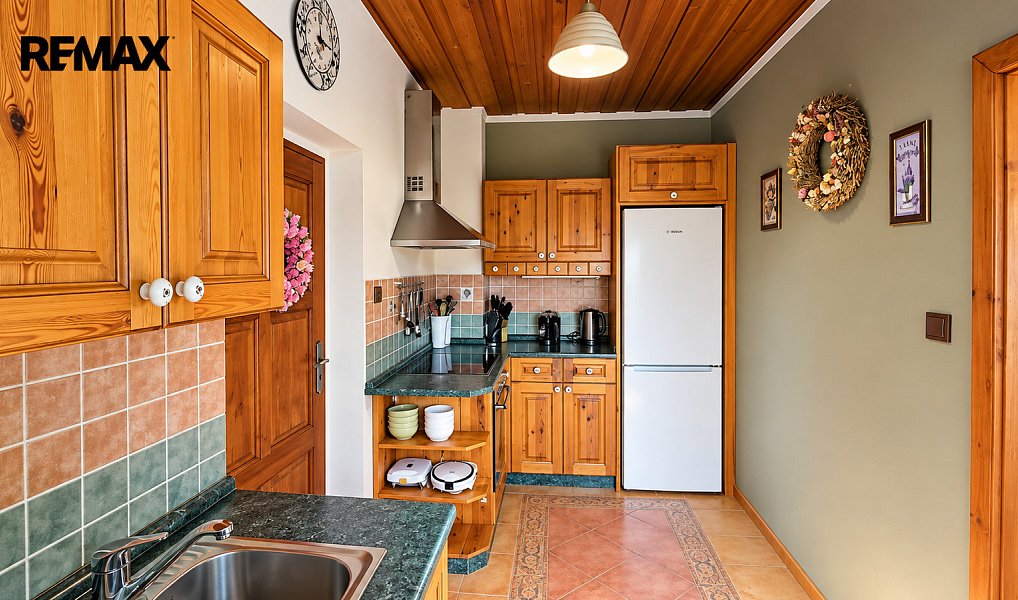 Prodej domu 368 m² s pozemkem 1 900 m², Velké Hamry – náhled fotky 11