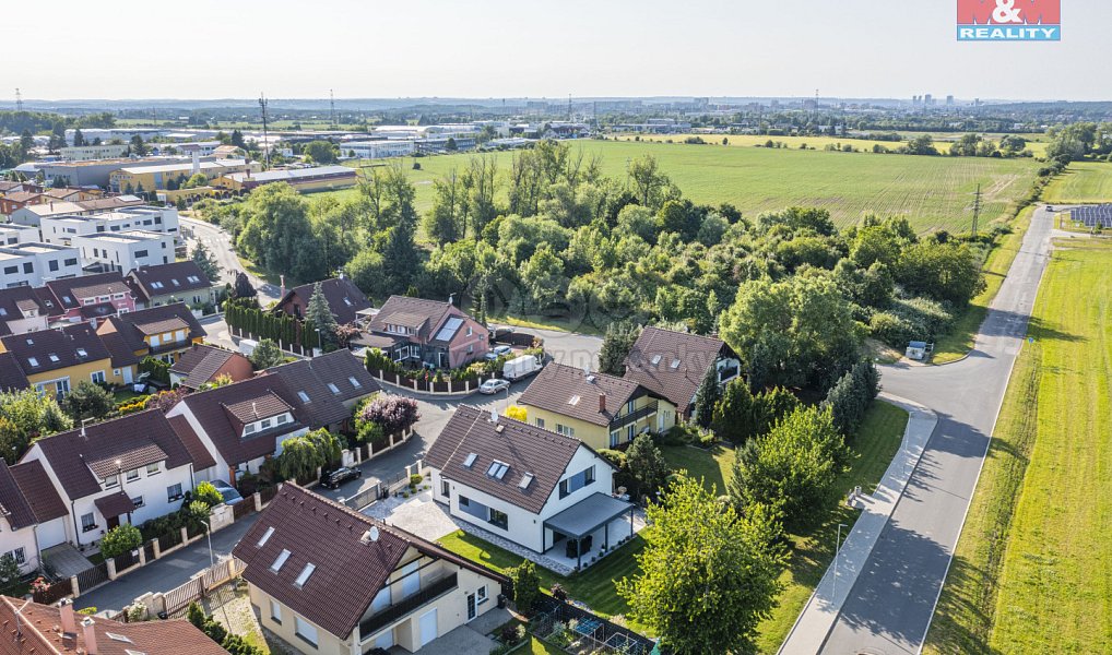 Prodej domu 206 m² s pozemkem 501 m², Vestec – náhled fotky 4
