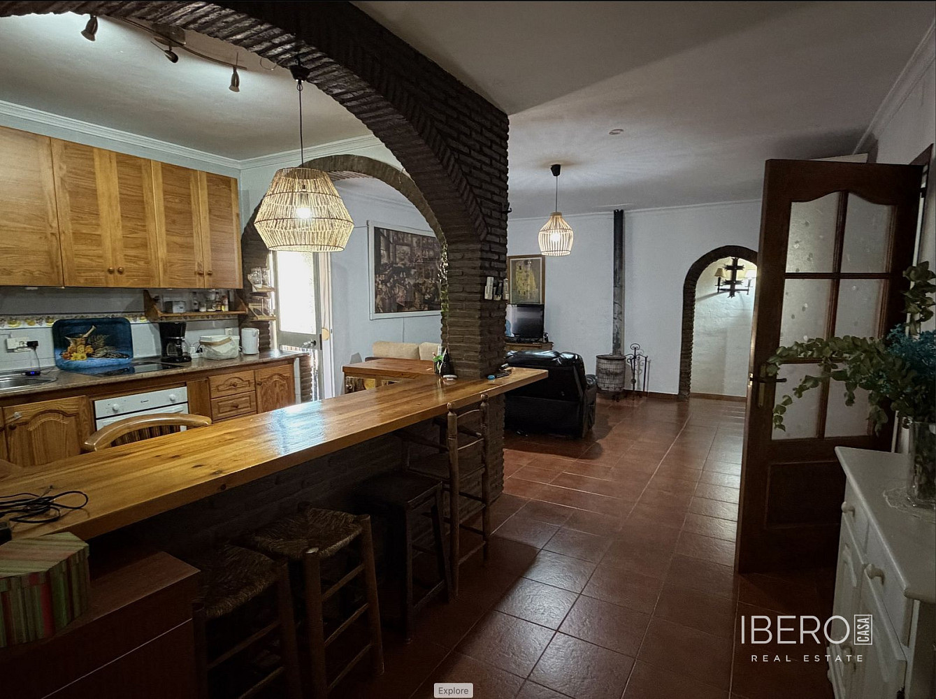 Prodej domu 325 m² s pozemkem 2 000 m² - Widok 5