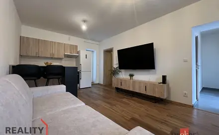 Pronájem bytu 1+kk 33 m²