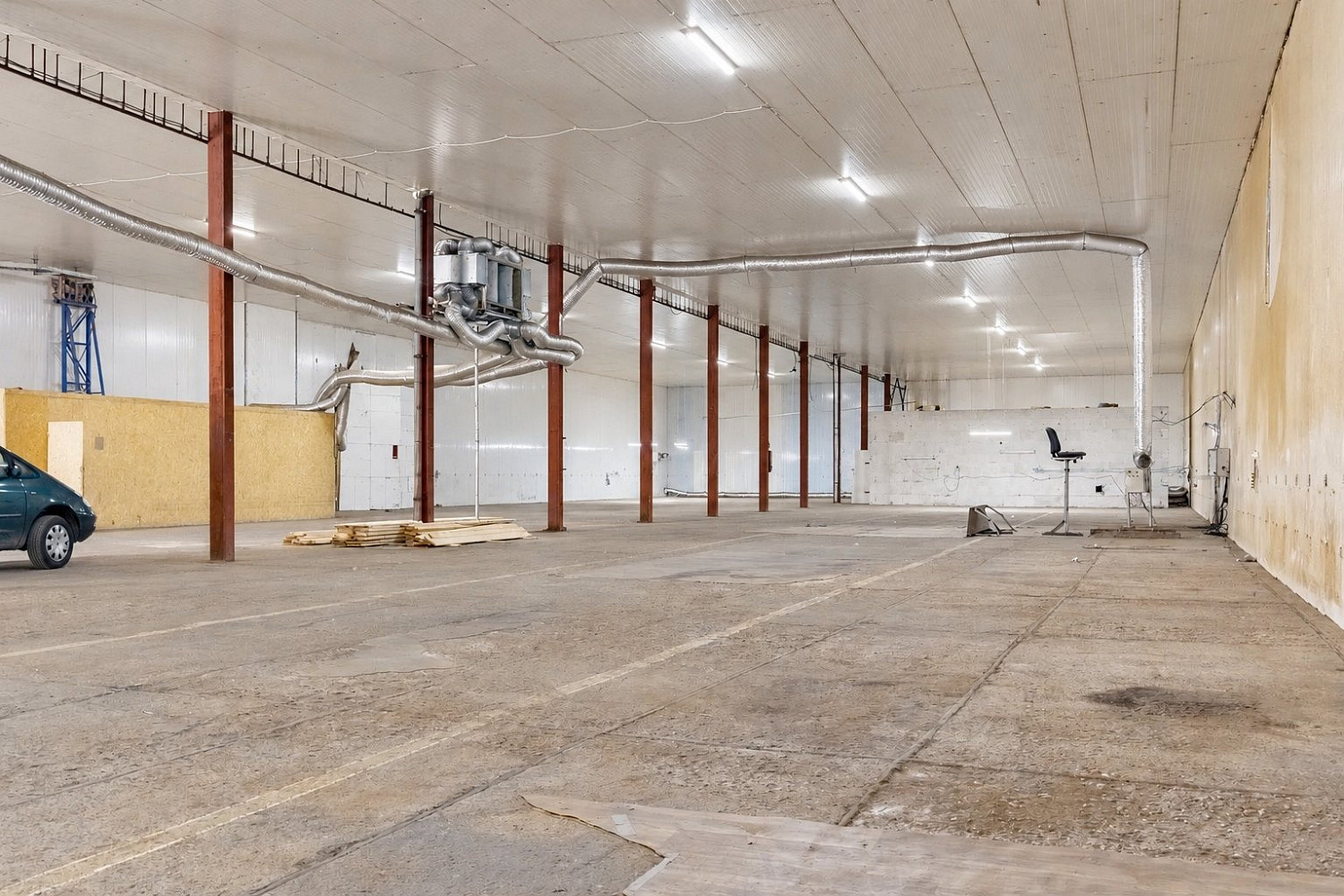 Pronájem skladovacích prostor 1 427 m² – fotografie 2