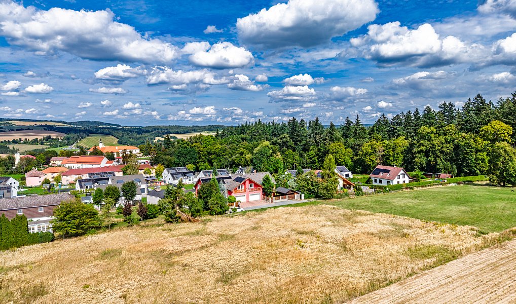 Prodej domu 212 m² s pozemkem 475 m², Chocerady – náhled fotky 24