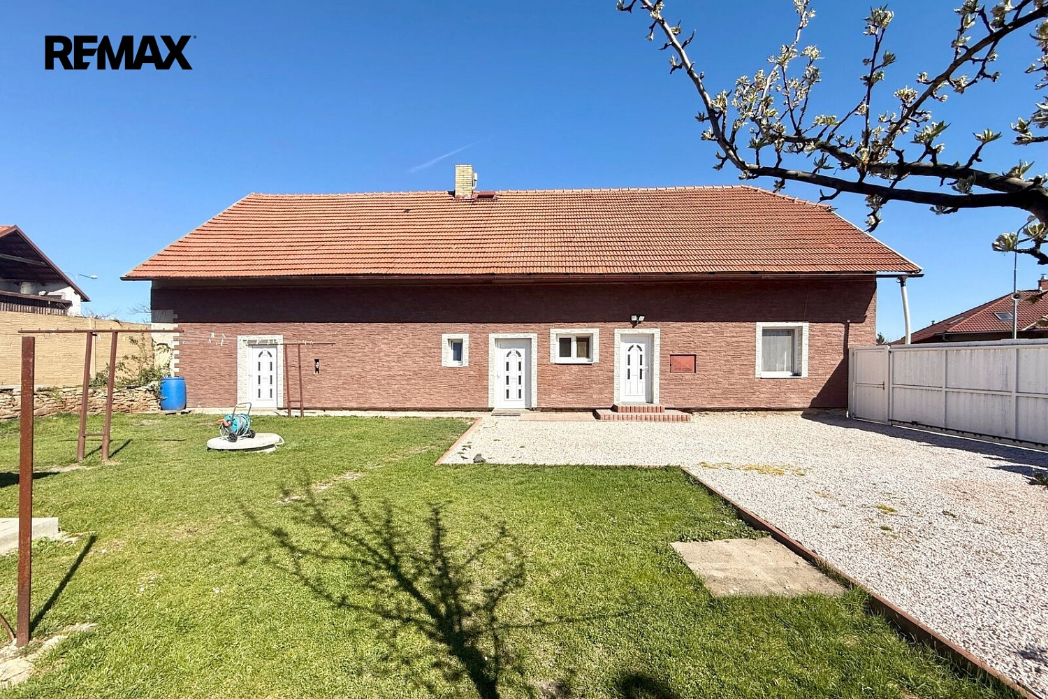 Prodej obchodních prostor 193 m² – fotografie 5