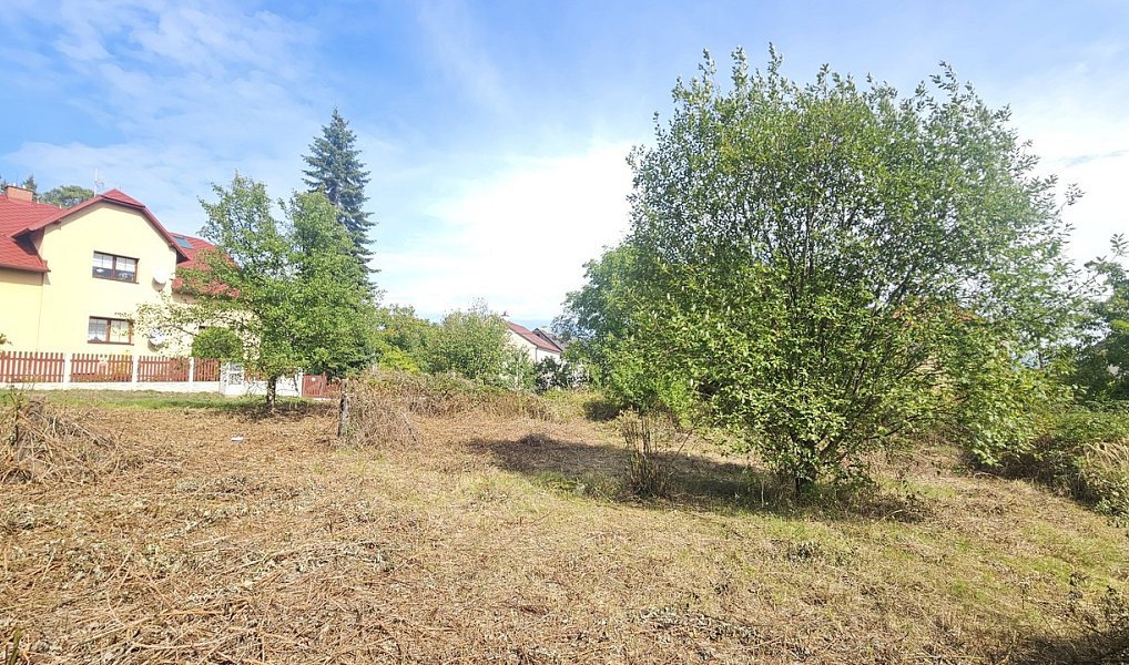 Prodej stavebního pozemku 873 m², Krupka – náhled fotky 4
