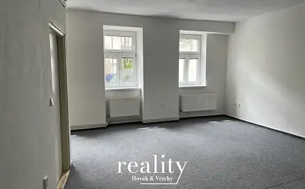 Pronájem bytu 1+kk 55 m²